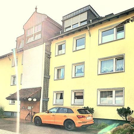 Modernes Und Ruhiges Appartement Mit Loggia Marl Bagian luar foto