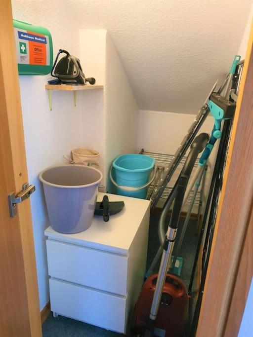 Modernes Und Ruhiges Appartement Mit Loggia Marl Bagian luar foto