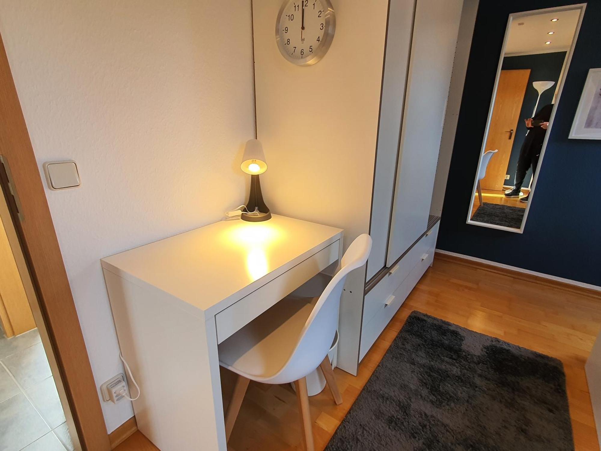 Modernes Und Ruhiges Appartement Mit Loggia Marl Bagian luar foto
